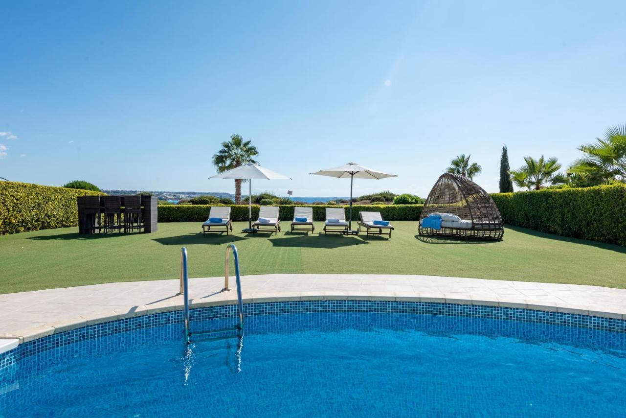 Villa Savoya Sunrise by Ezoria Bahía de Coral Exterior foto