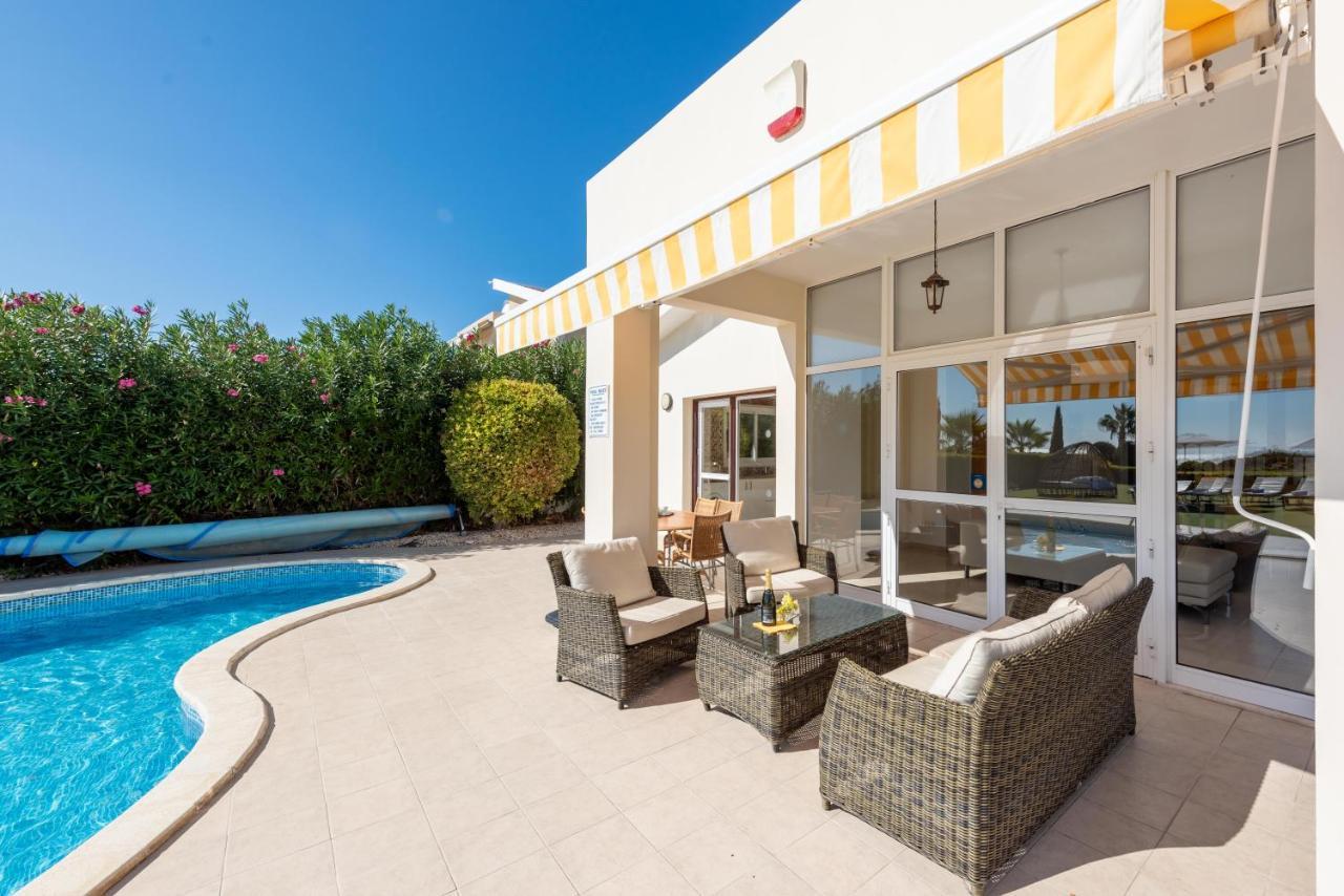 Villa Savoya Sunrise by Ezoria Bahía de Coral Exterior foto